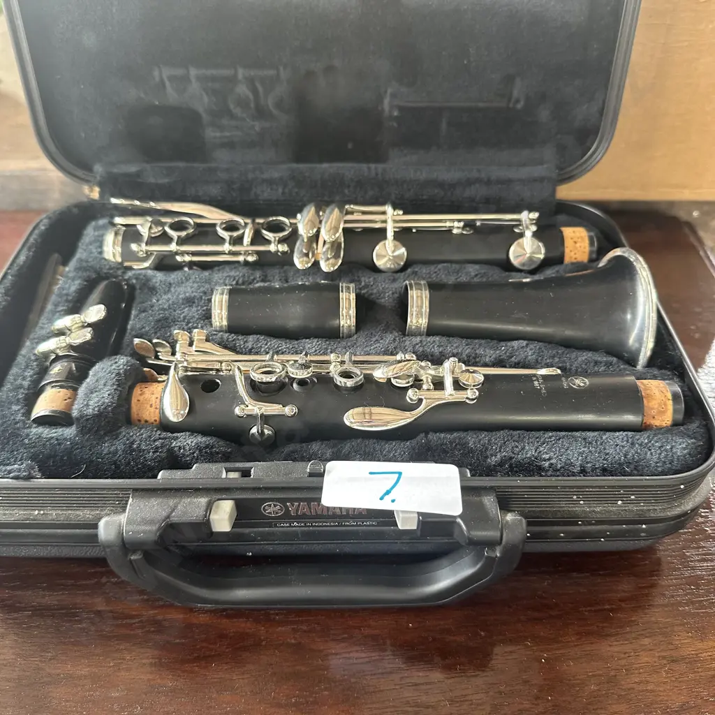 Yamaha boxed Clarinet Image 1++