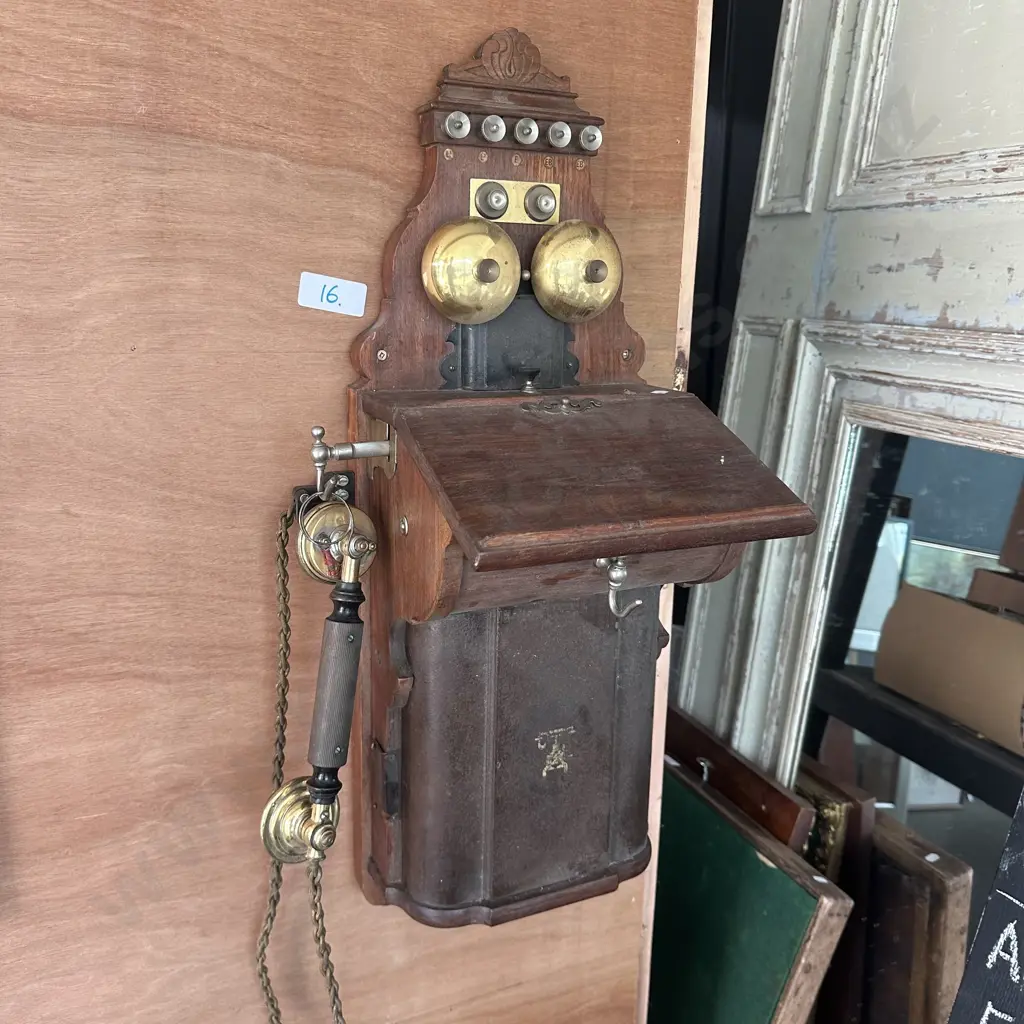 Antique wall phone Image 1++