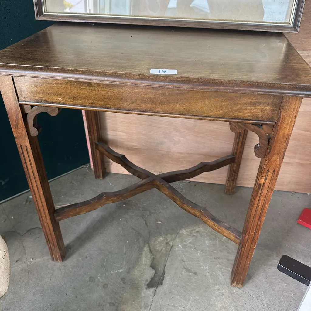 southland beach side table Image 1++