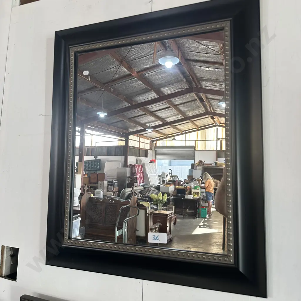 mirror 700x 550 Image 1++