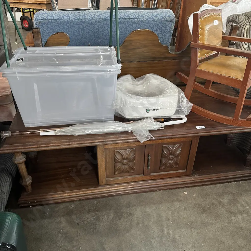 coffee table & hand carved headboard Image 1++