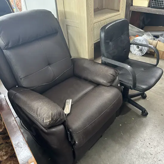 electric leather lounger plus office chair