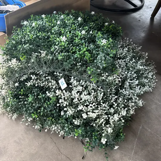 fake foilage squares