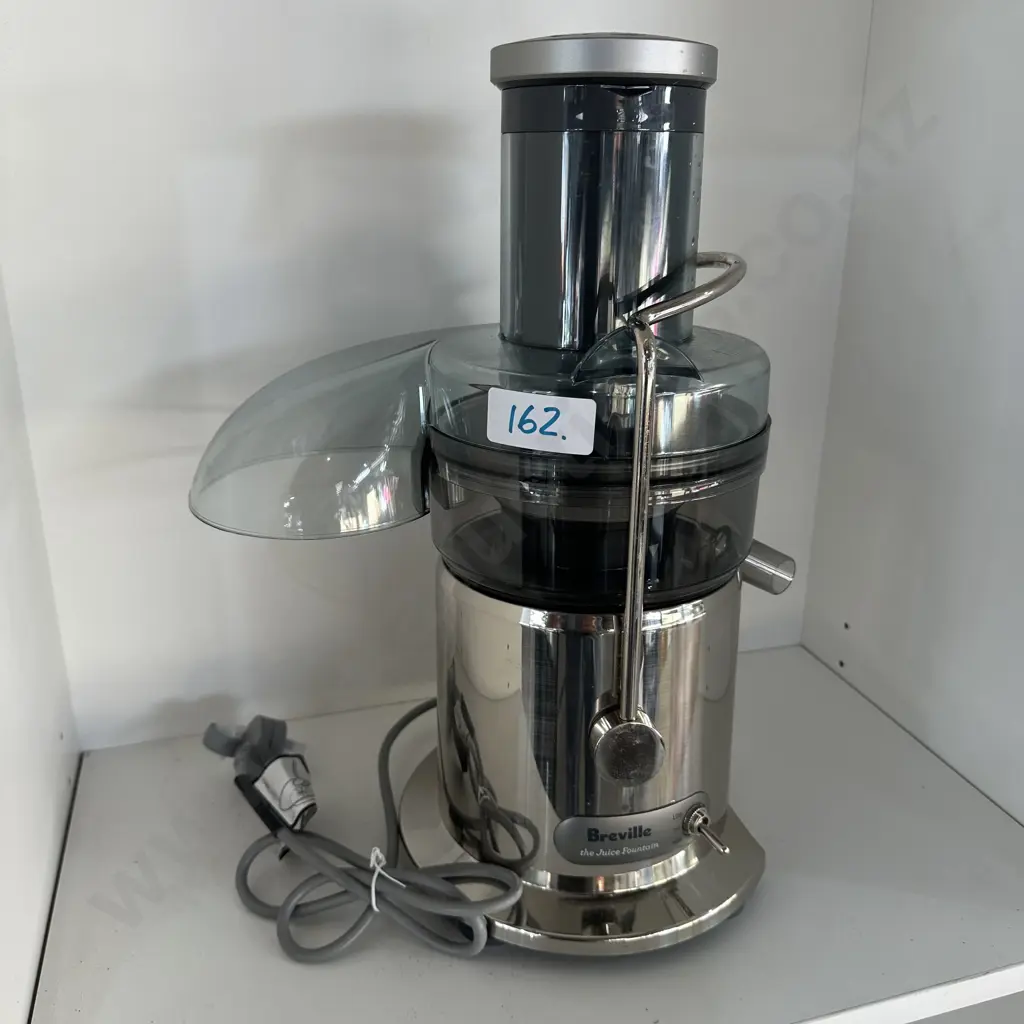 Breville juicer (with out all parts) Image 1++