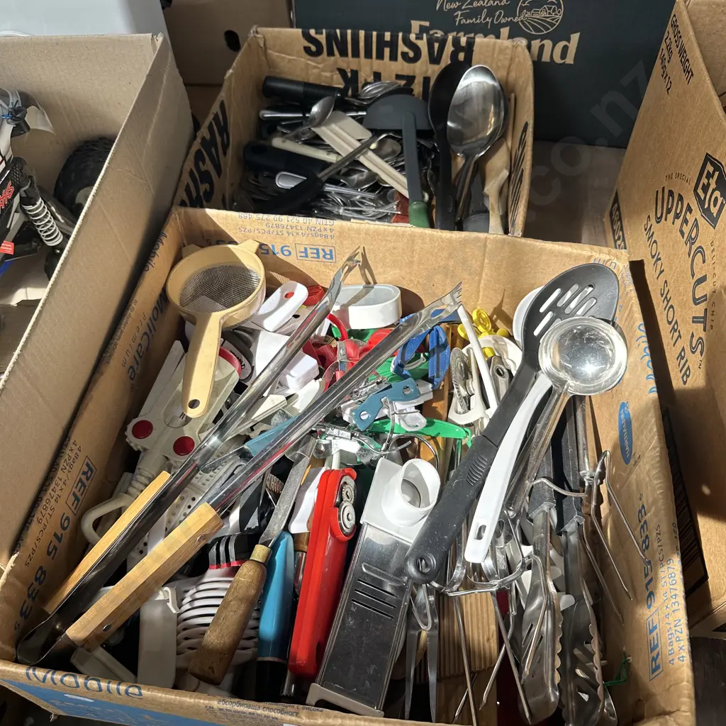 Two boxes of cutlery and utensils Image 1++