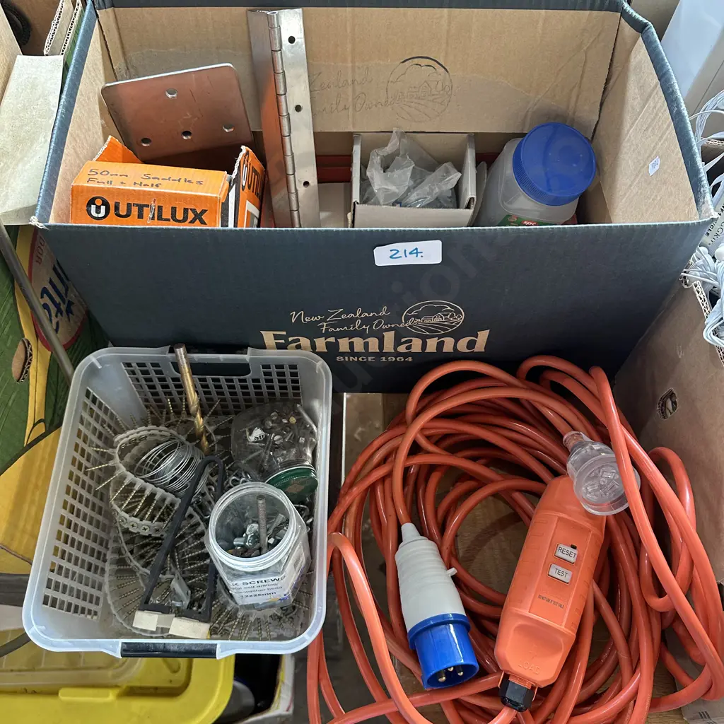 Adaptor lead, nails and screws etc. Image 1++