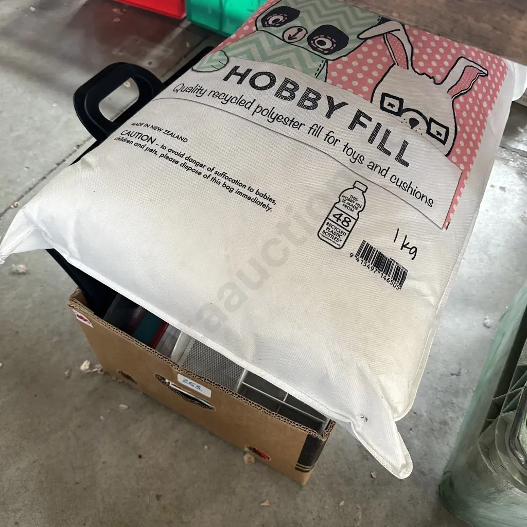 Box of files and hobby fill Image 1++