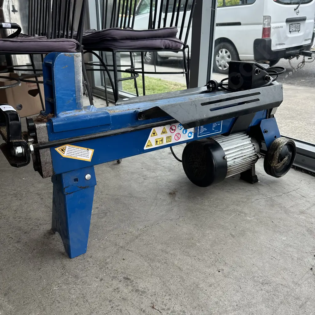portable Hyundai electric log splitter Image 1++