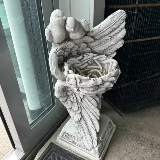 Love birds garden feature