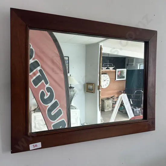 wooden framed mirror 800 x 600