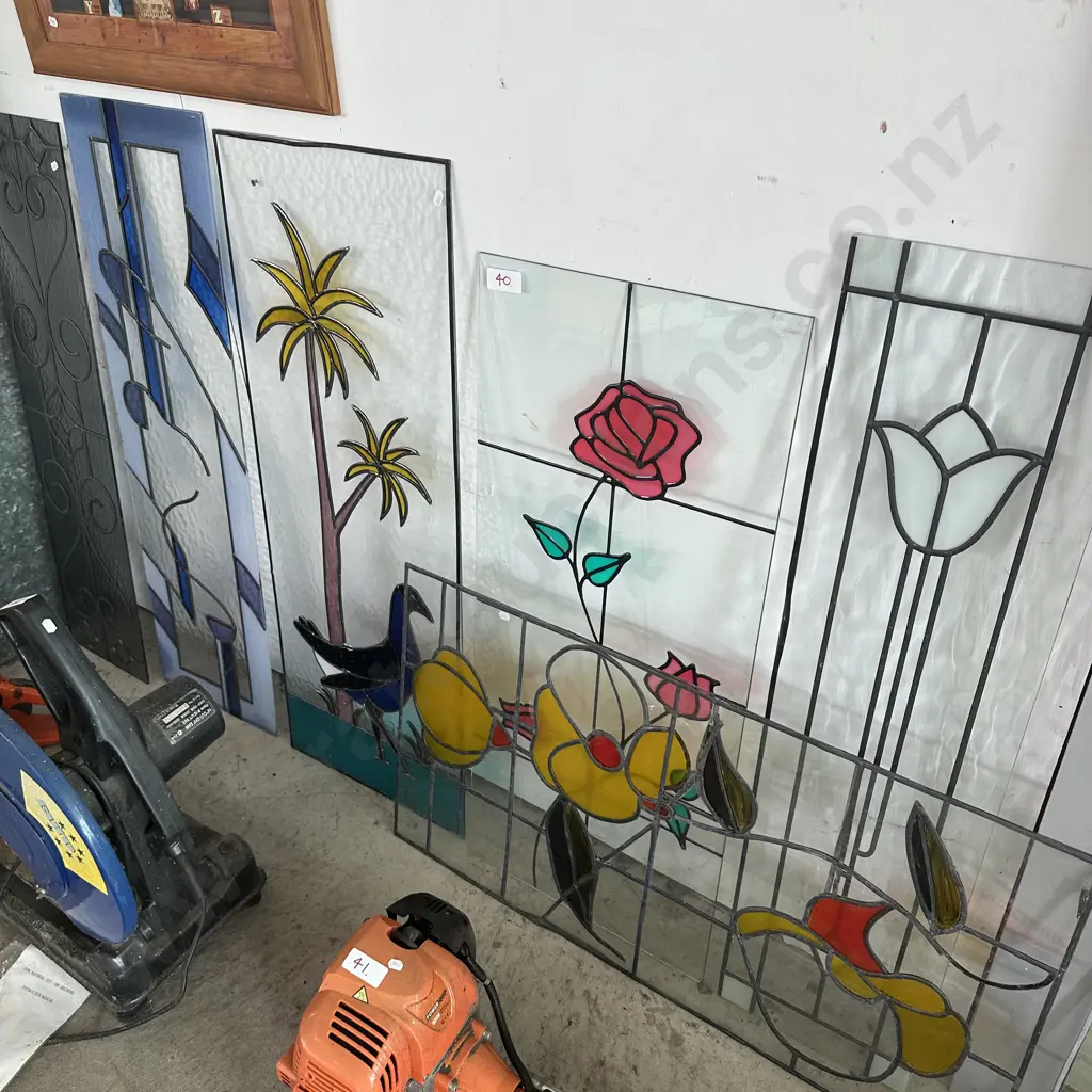 6 lead-light panels Image 1++