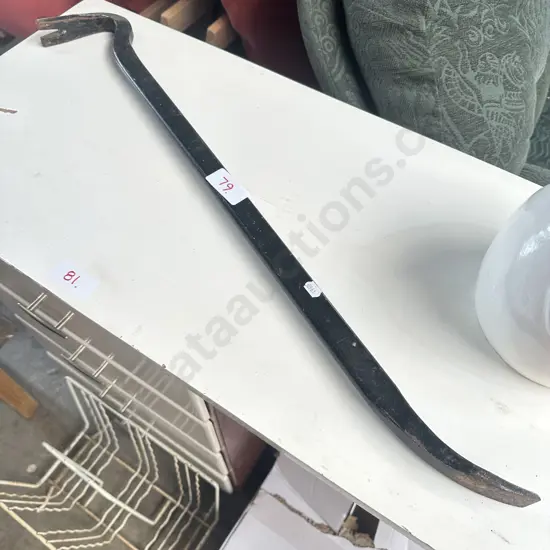 Heavy duty wrecking bar.