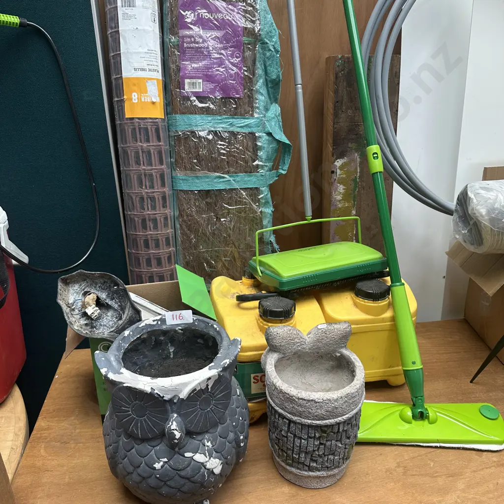 pots, lamp, fencing etc Image 1++