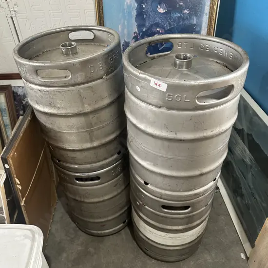 4 x 50L kegs
