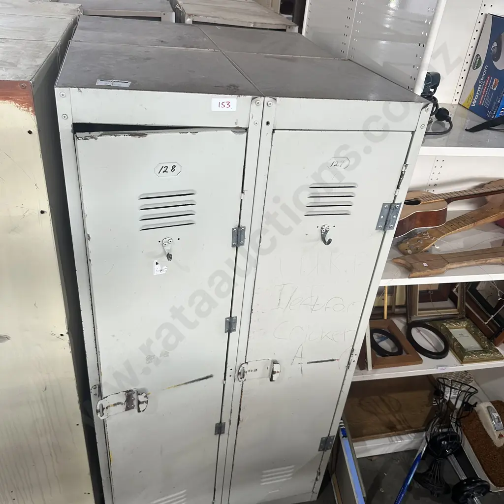 4 steel lockers double sided (1 end open) Image 1++