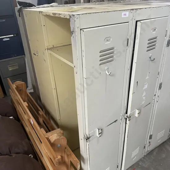 4 steel lockers double sided (1 end open)