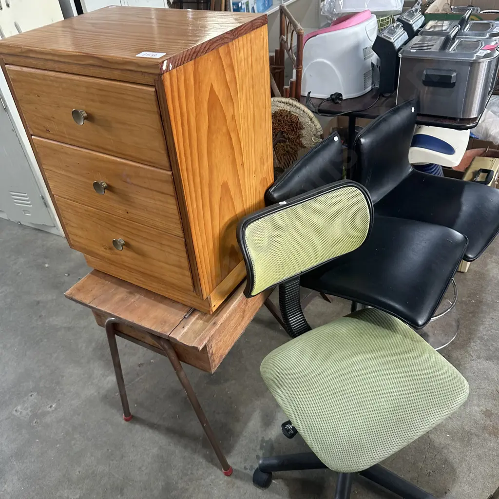 bedside, desk, 2 bar stools and office chair Image 1++