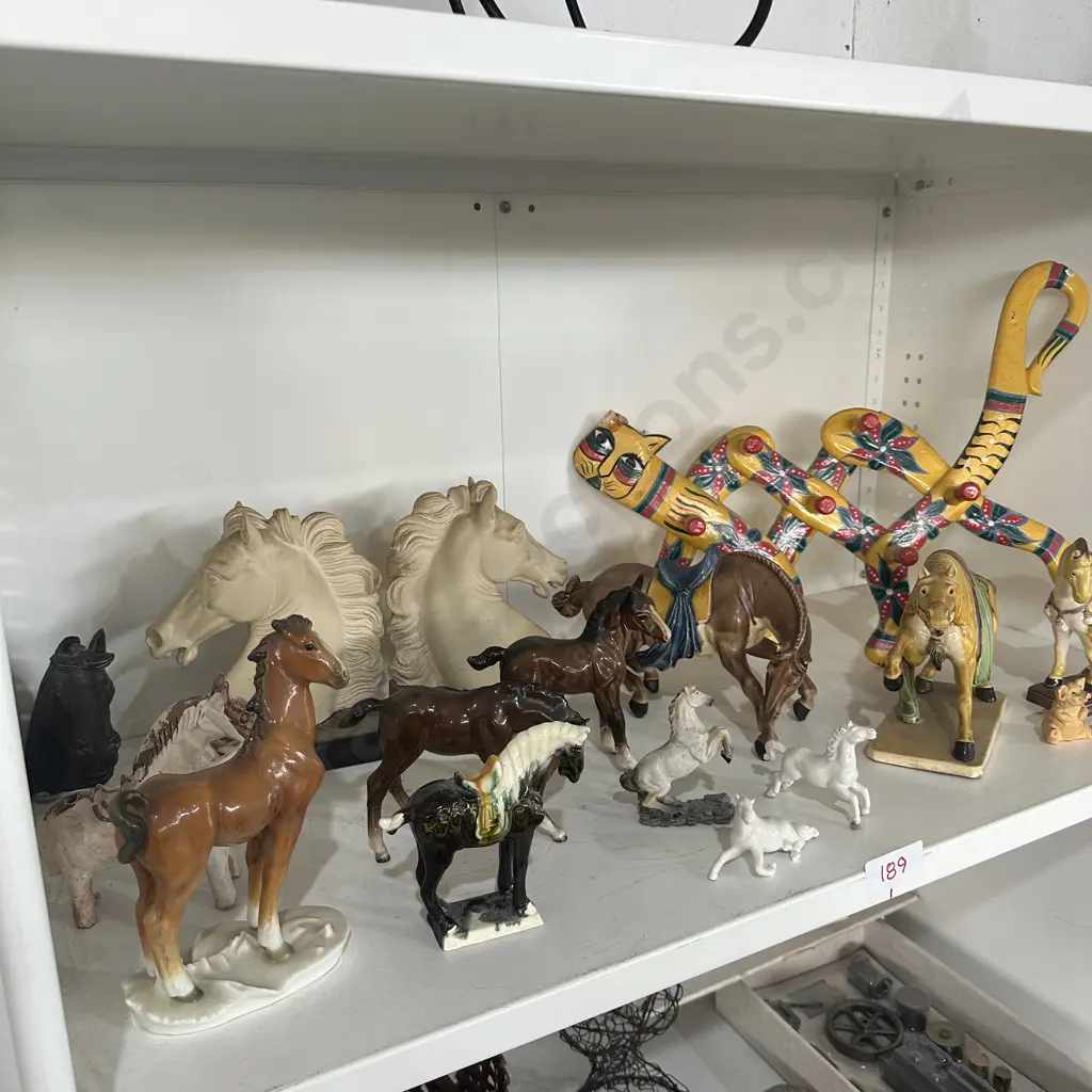 shelf lot mainly horses inc book ends Image 1++