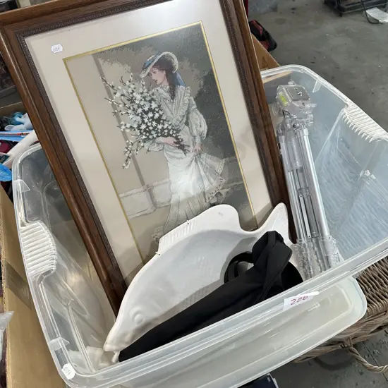 Bin, plater, tapestry and tripod