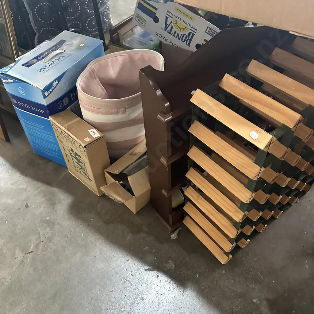 wine racks, foot spa etc Image 1++