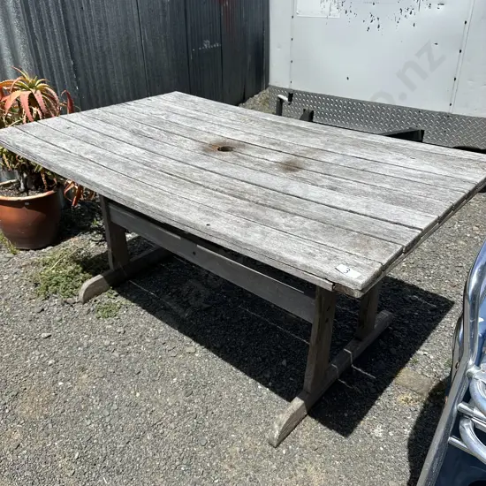 Outdoor Kwila table 1500 x 1000