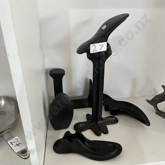 Shoe lasts inc rare "feet"