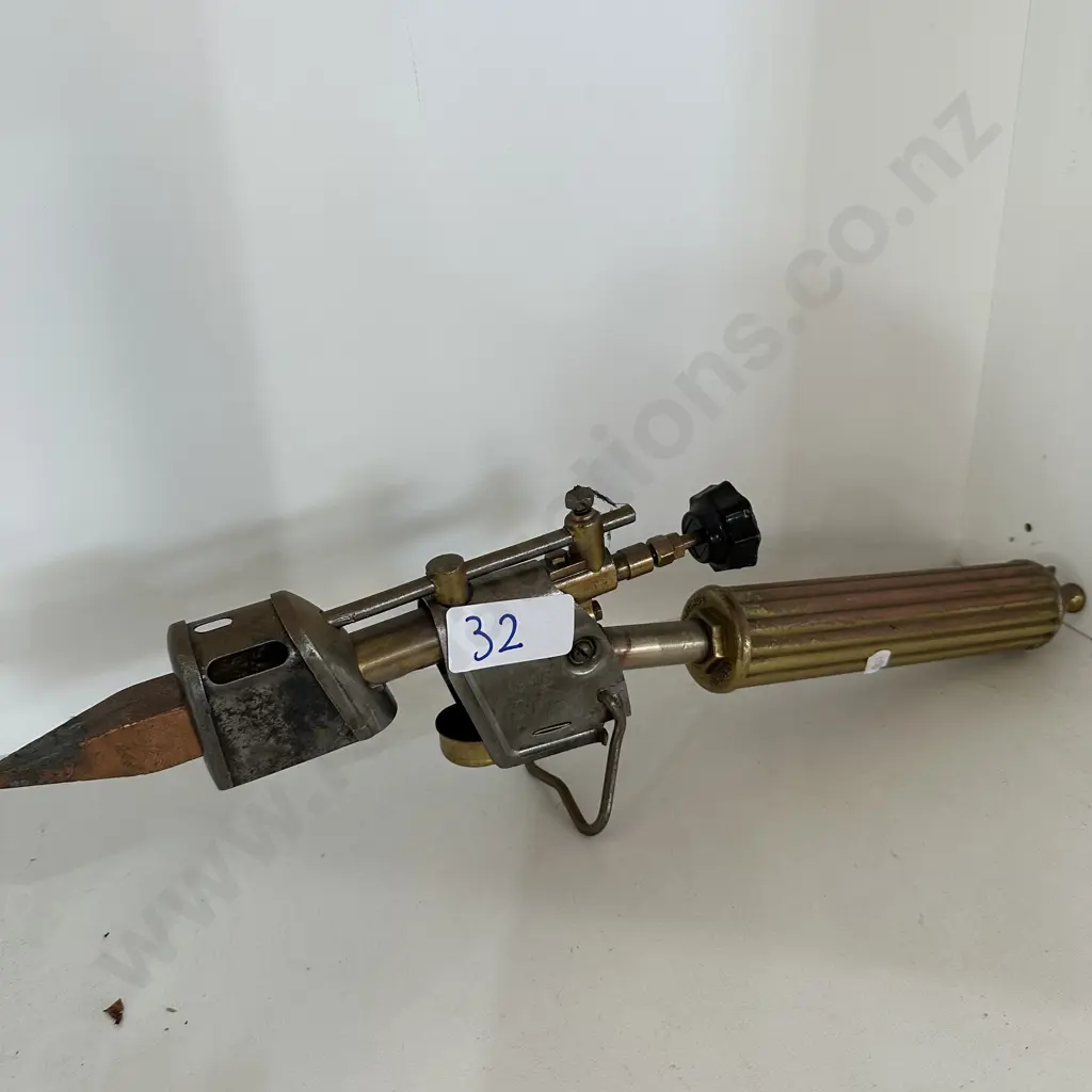 Optimus 1396 Swedish welder Image 1++