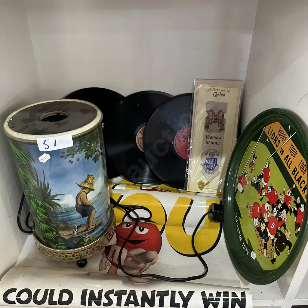 collectables inc lamp Image 1++