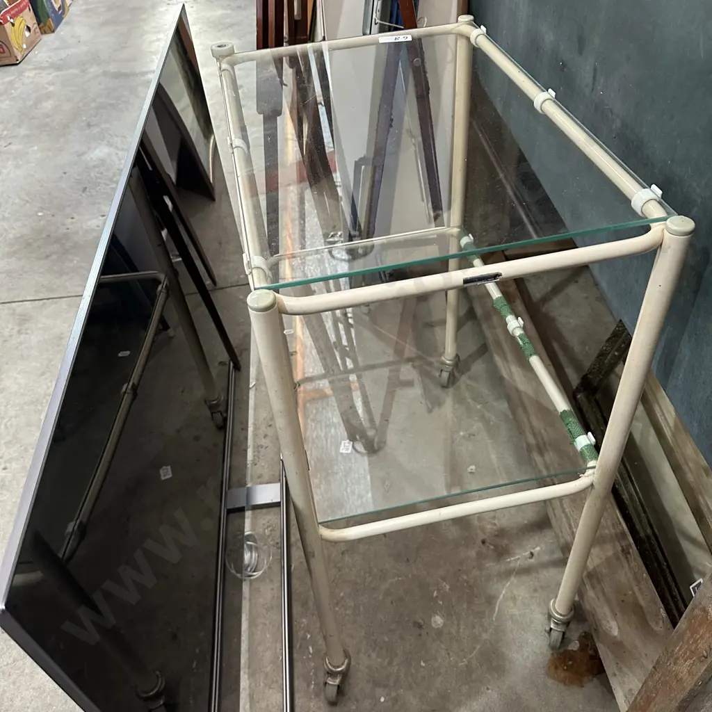 rolling trolley Image 1++