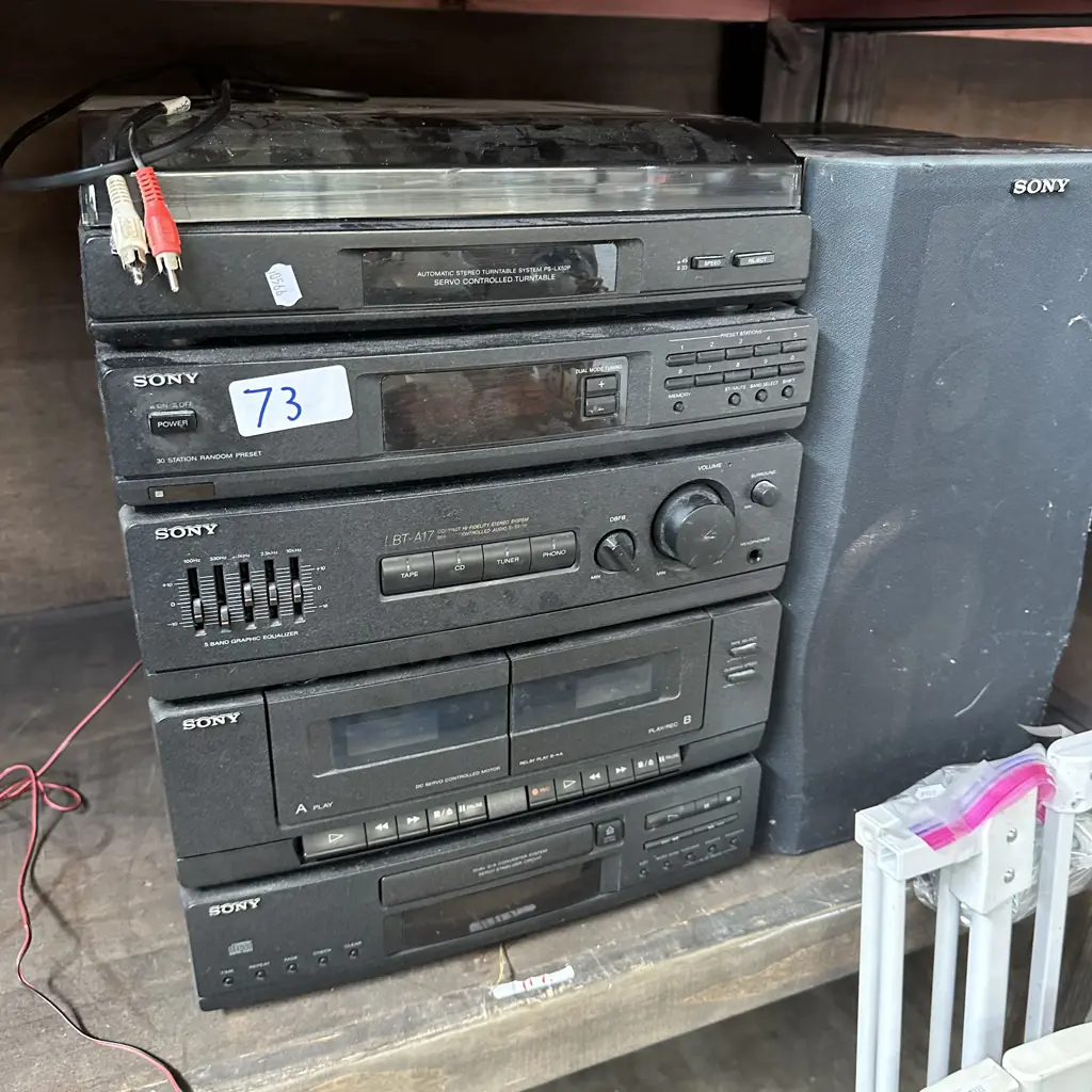 Sony stereo Image 1++