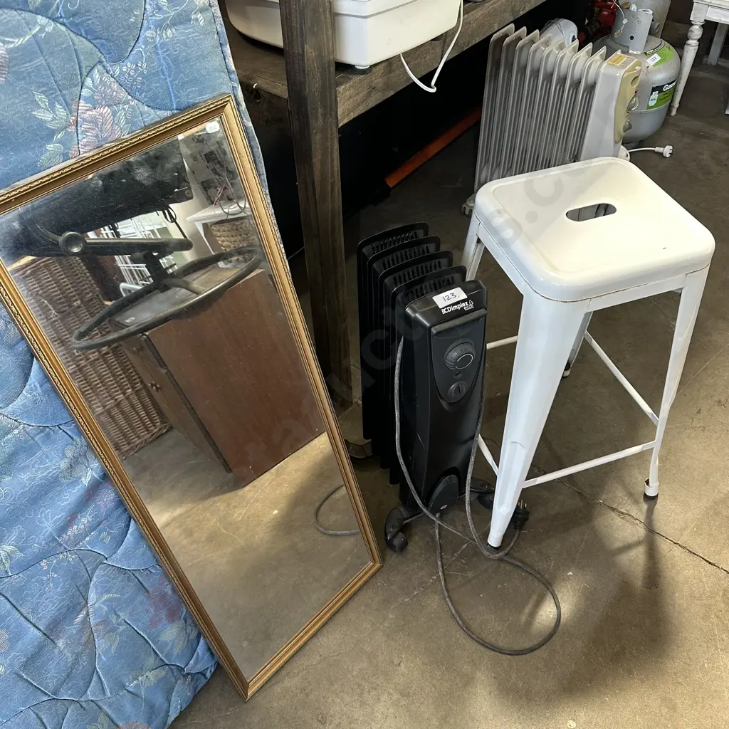 bar stool, heater, mirror Image 1++