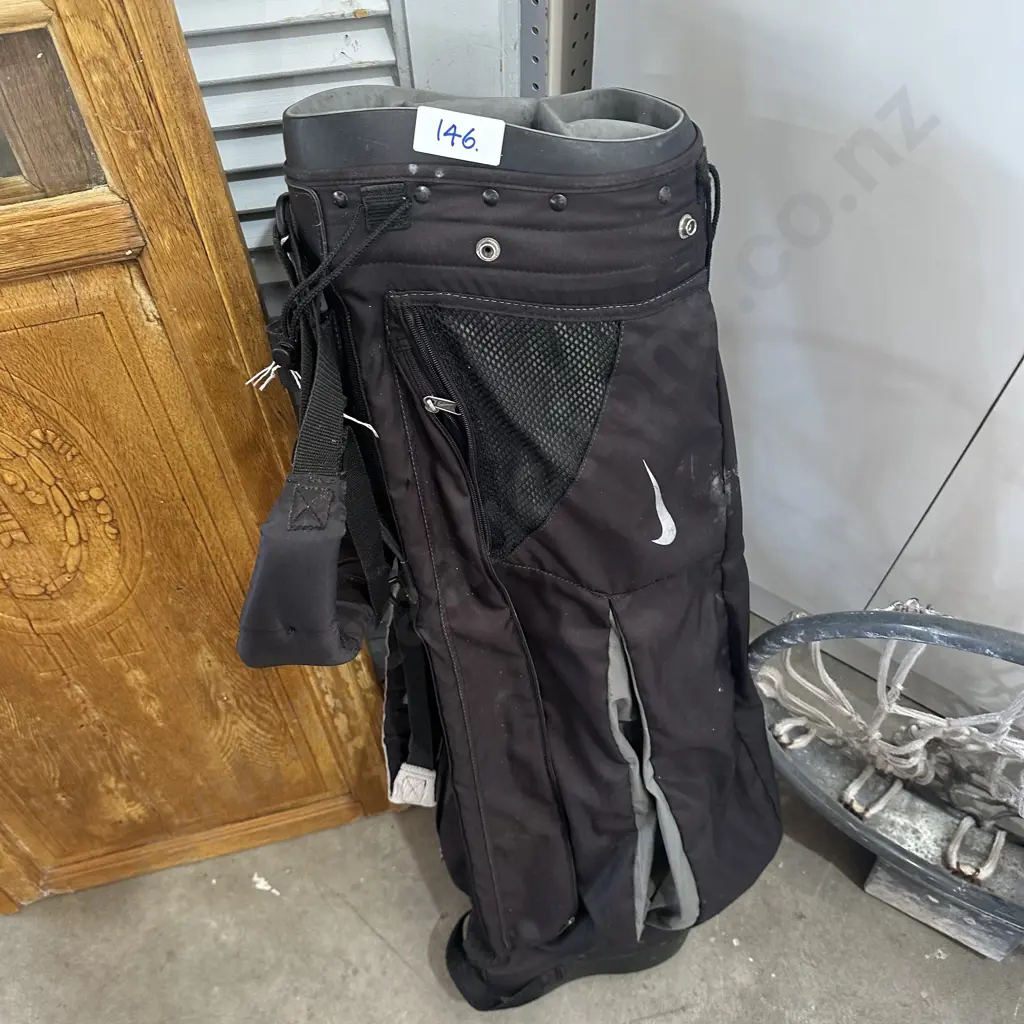 Nike golf bag Image 1++