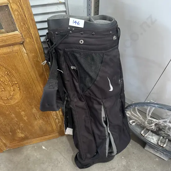 Nike golf bag