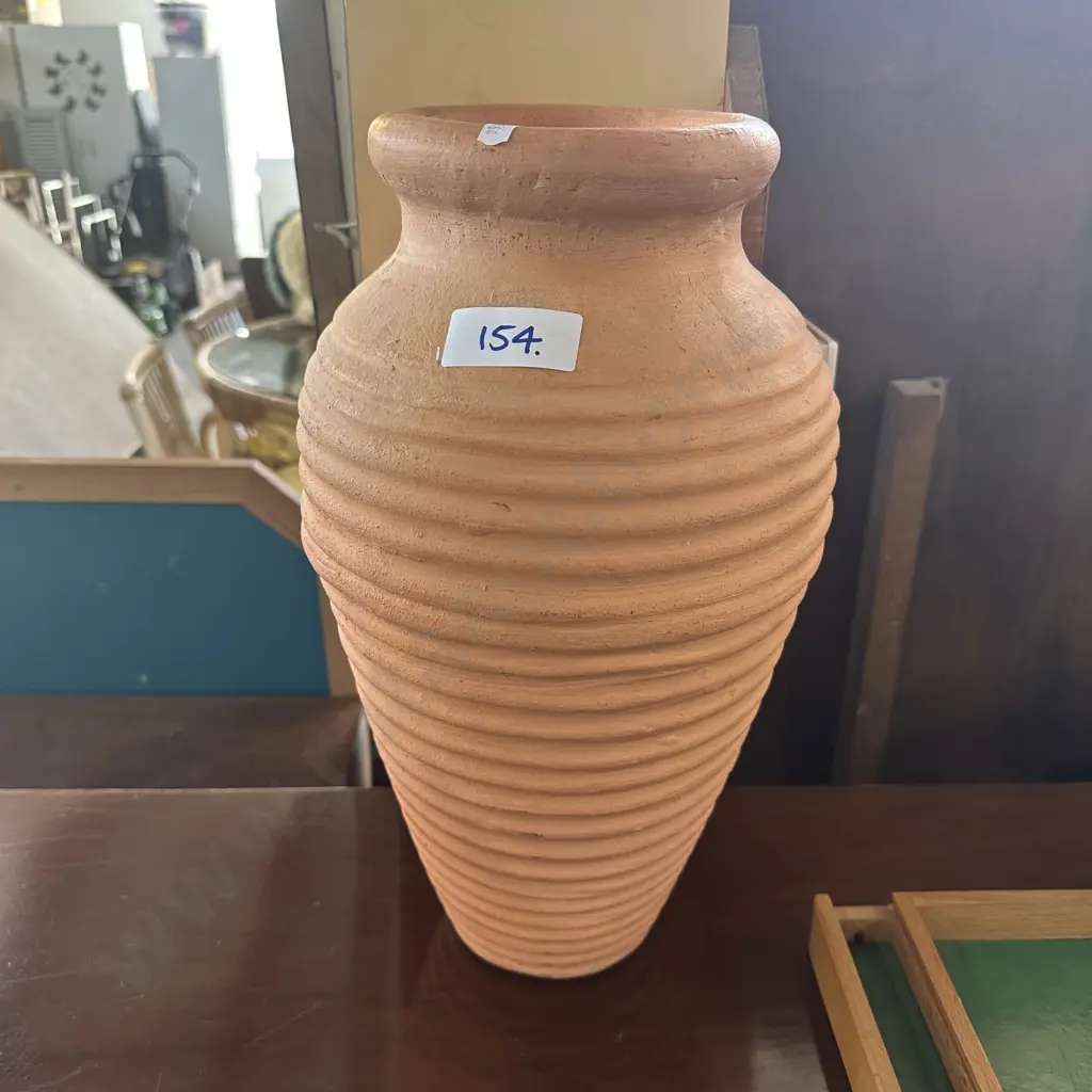 terracotta vase 42cm Image 1++