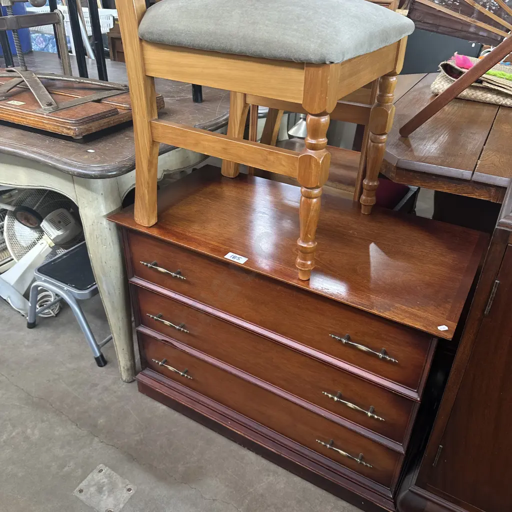 chest drawers, chair and mirror Image 1++