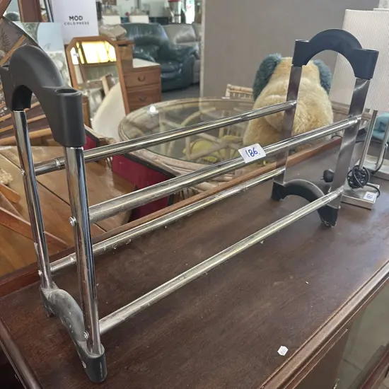 extendable shoe rack, file cab etc (2pictures)