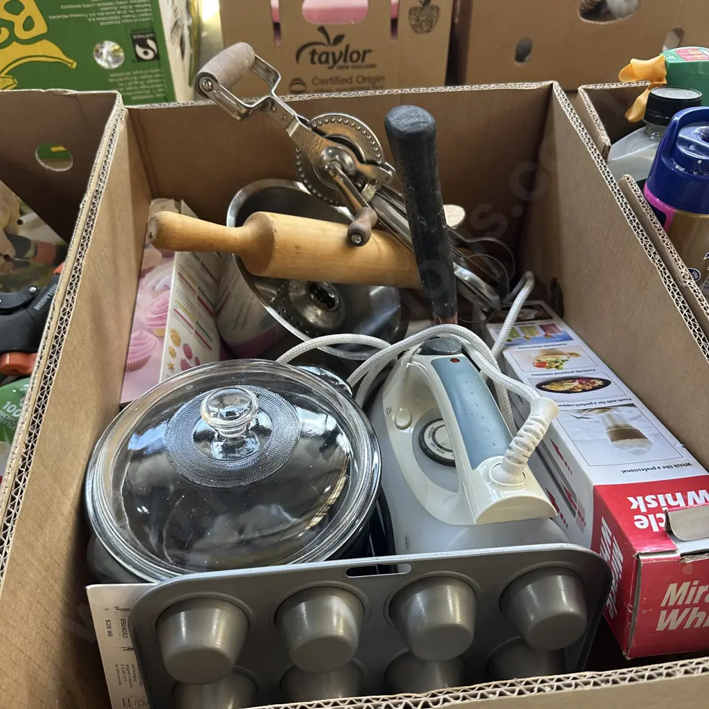 whisk, rolling pin, egg beater etc Image 1++