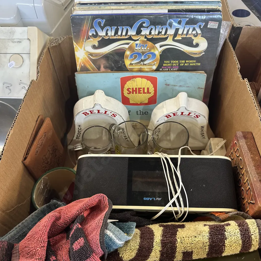 Shell cards, LPs etc Image 1++