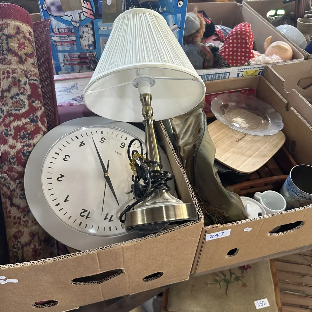 2 box, lamp clock, mat, trays etc Image 1++