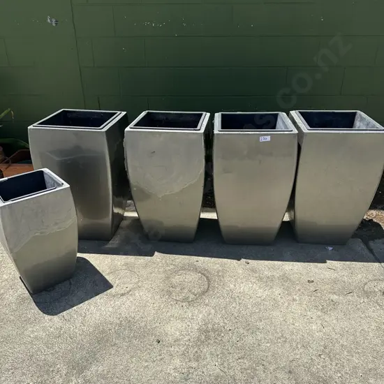5 planters