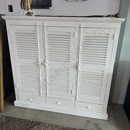 shutter cupboard 1500w 1400h