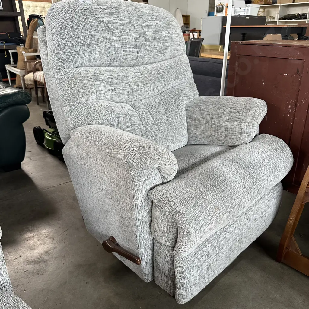 La-Z-Boy reclining chair on raised base ( comes with lower base too) Image 1++