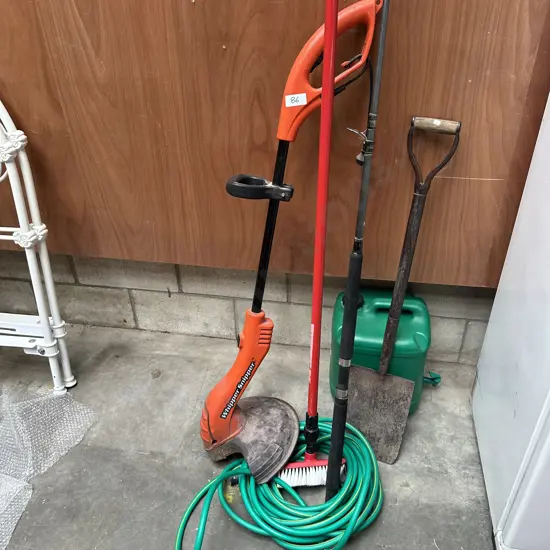 hose. washer, spade, whipper snipper