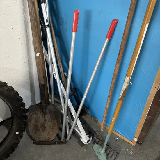 garden tools