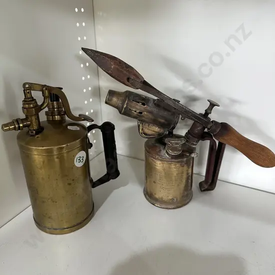 Burmos hand sprayer and Primus blow torch