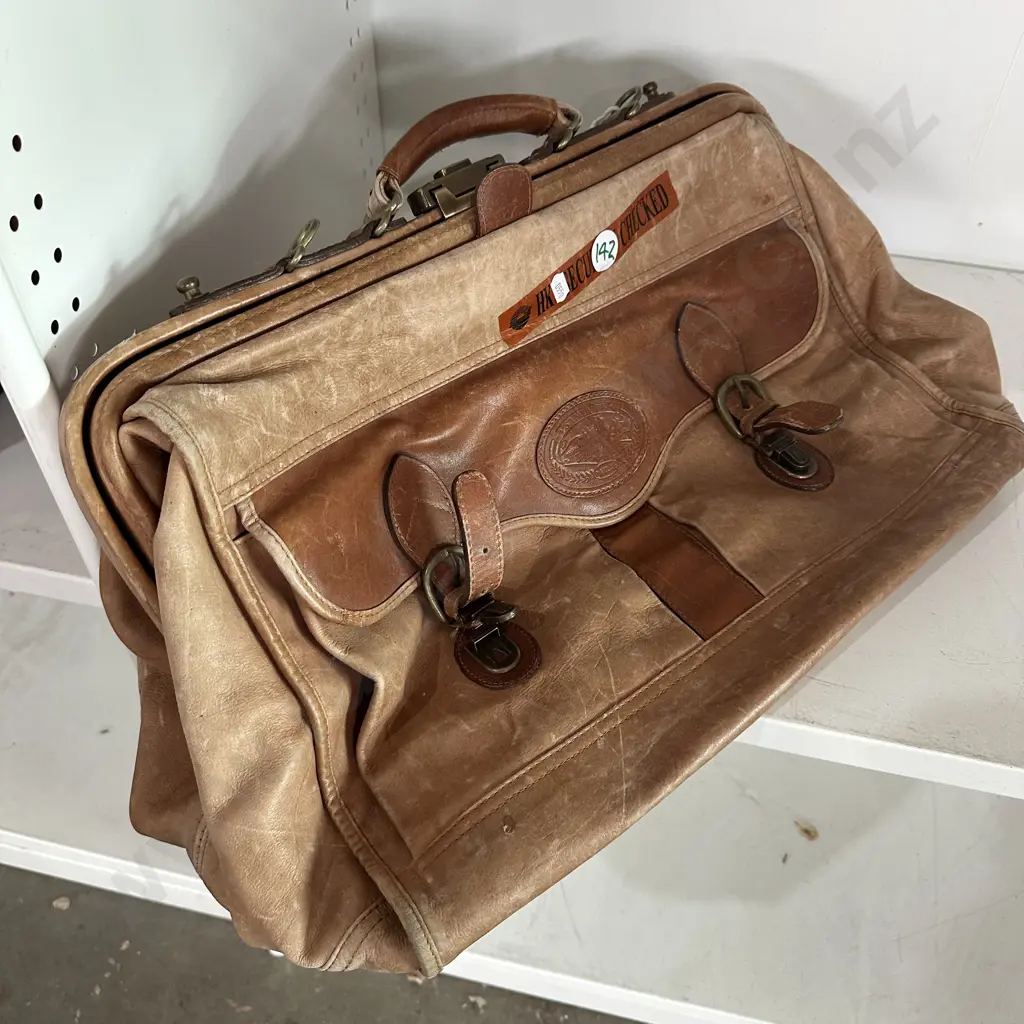 Santa Fe leather satchel Image 1++