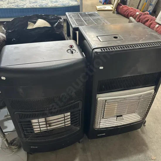 2 gas heaters 1 full gas bottle