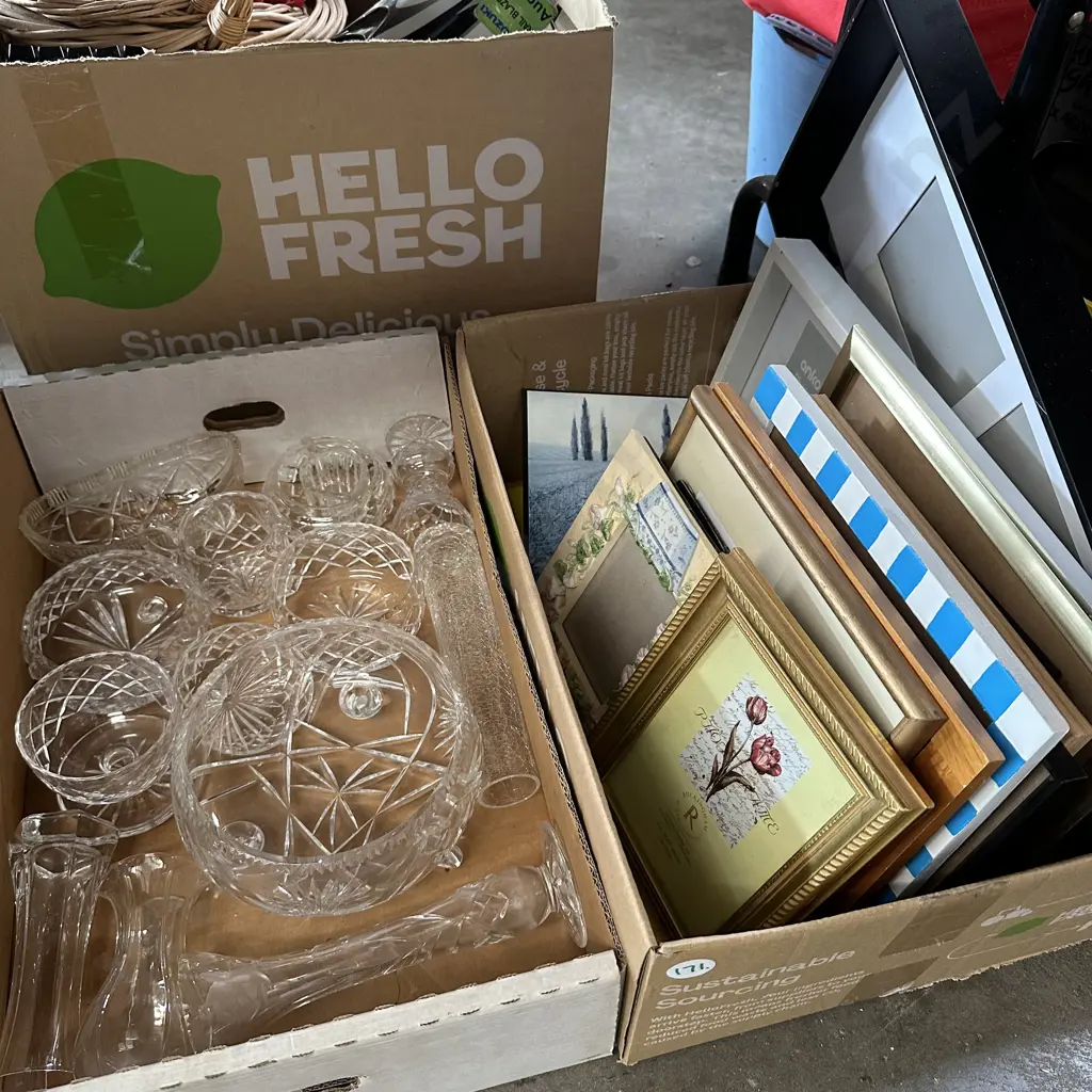 2 box crystal and frames Image 1++