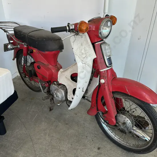 Honda 50cc scooter - restorers project