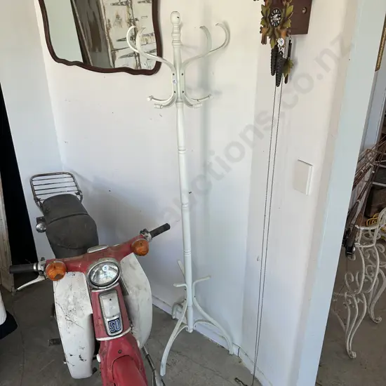 coat stand